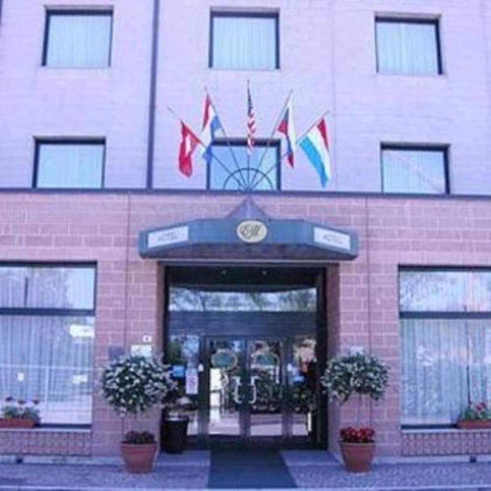 Hotel Executive Meeting & Events Udine Eksteriør bilde