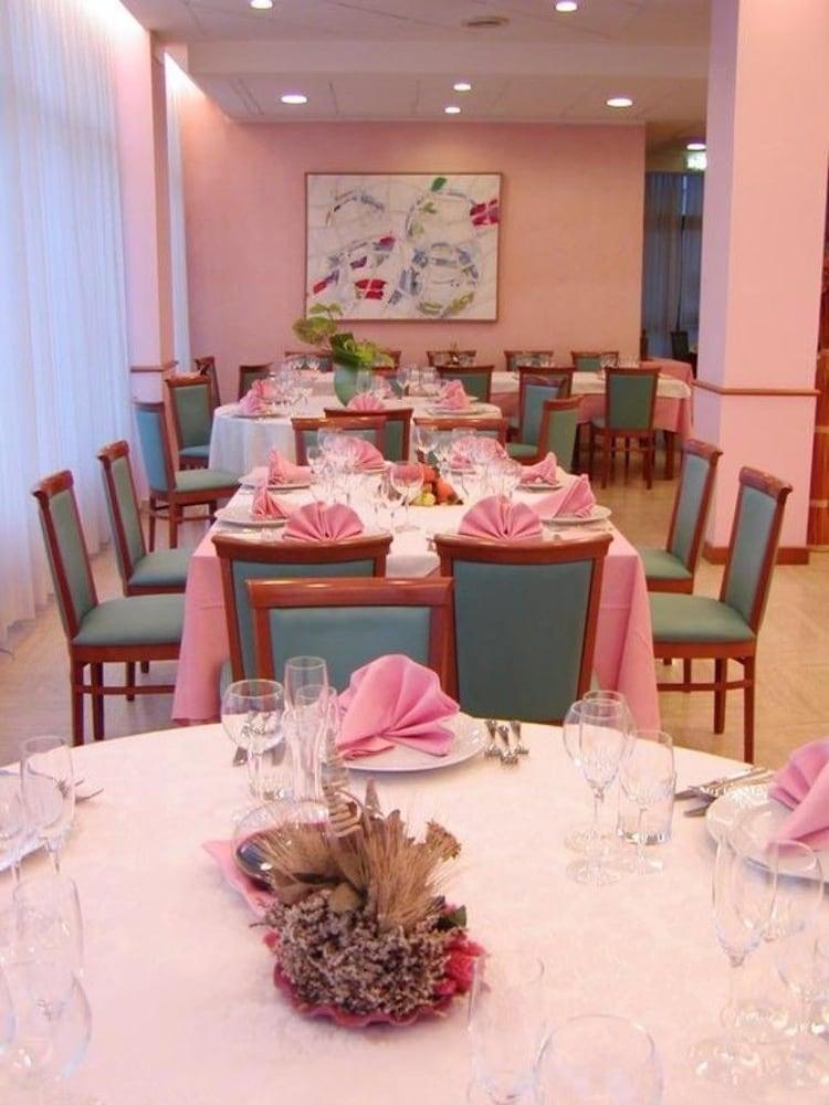 Hotel Executive Meeting & Events Udine Eksteriør bilde