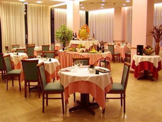 Hotel Executive Meeting & Events Udine Eksteriør bilde