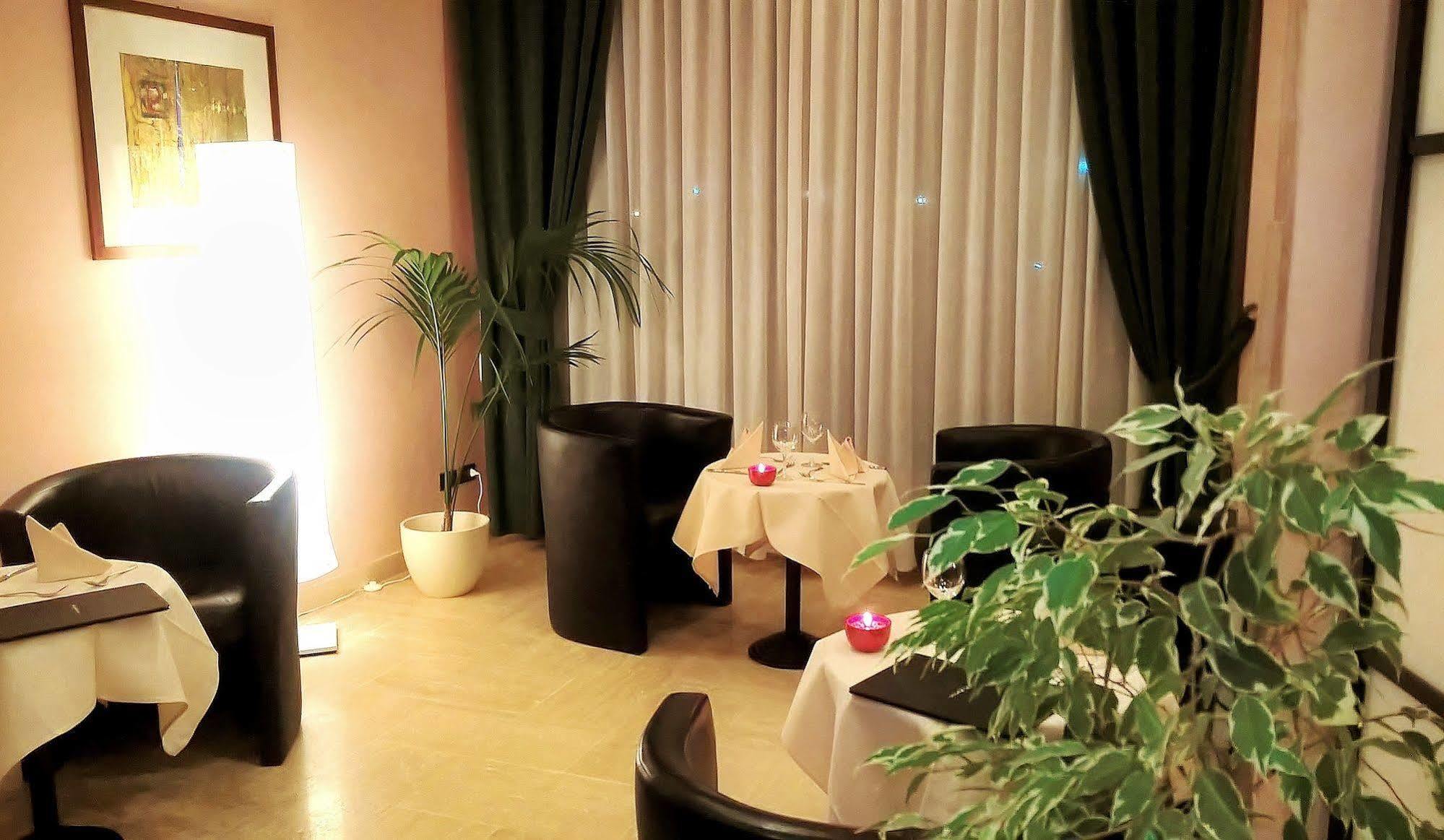 Hotel Executive Meeting & Events Udine Eksteriør bilde